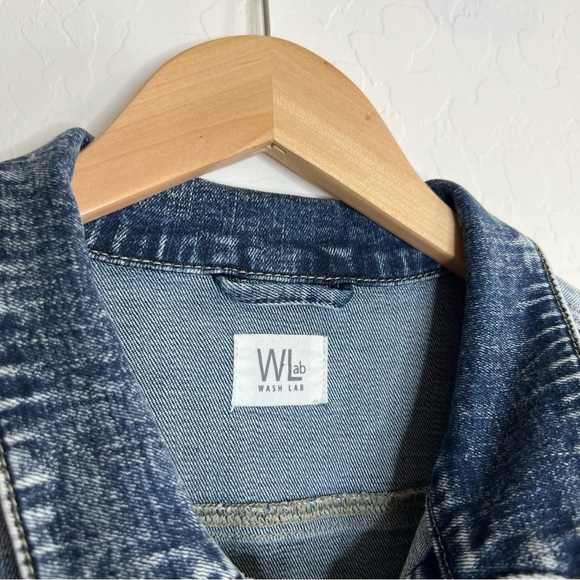 Wash Lab Color-Blocked Denim Dress in Blue - Picture 8 of 11